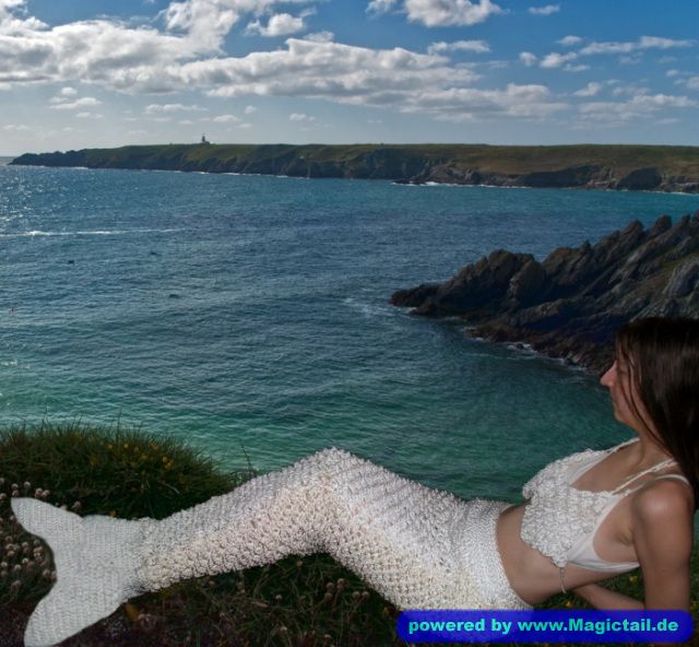 Mermaid Caltuna:white 3D Tail-caltuna