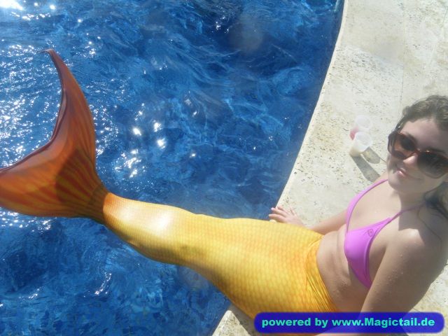 julia megan kristy swimming mermaids :kristy mermaid -12345678910megannaumann