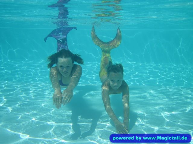 Meine Meerjungfrauen:Fun swim :-)-kirsten