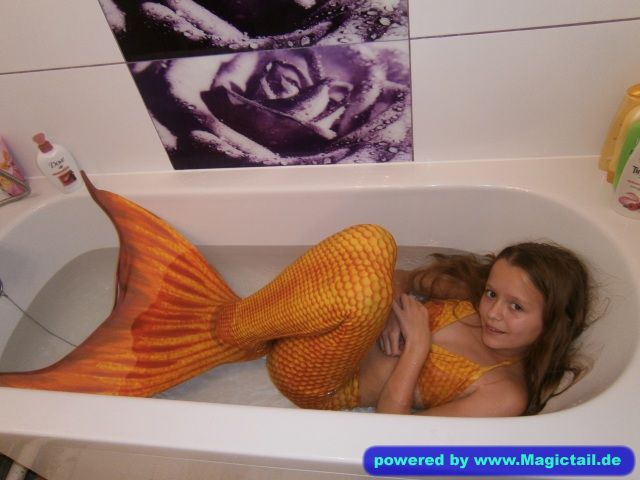 Karo the mermaid:H2O-ogon