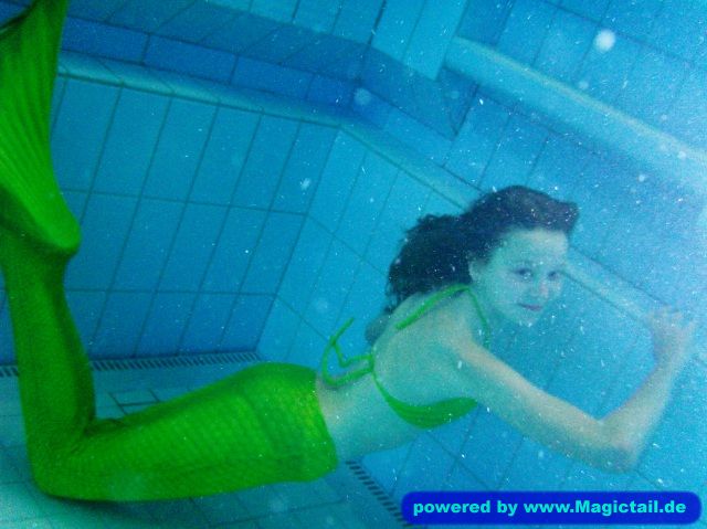 Mermaid im Wasser:Mermaids are wonderful!-Mermaid